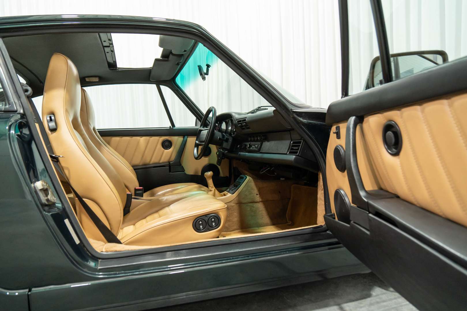 Porsche 964 CARRERA 4 - 1989 - Joinsteer - #16