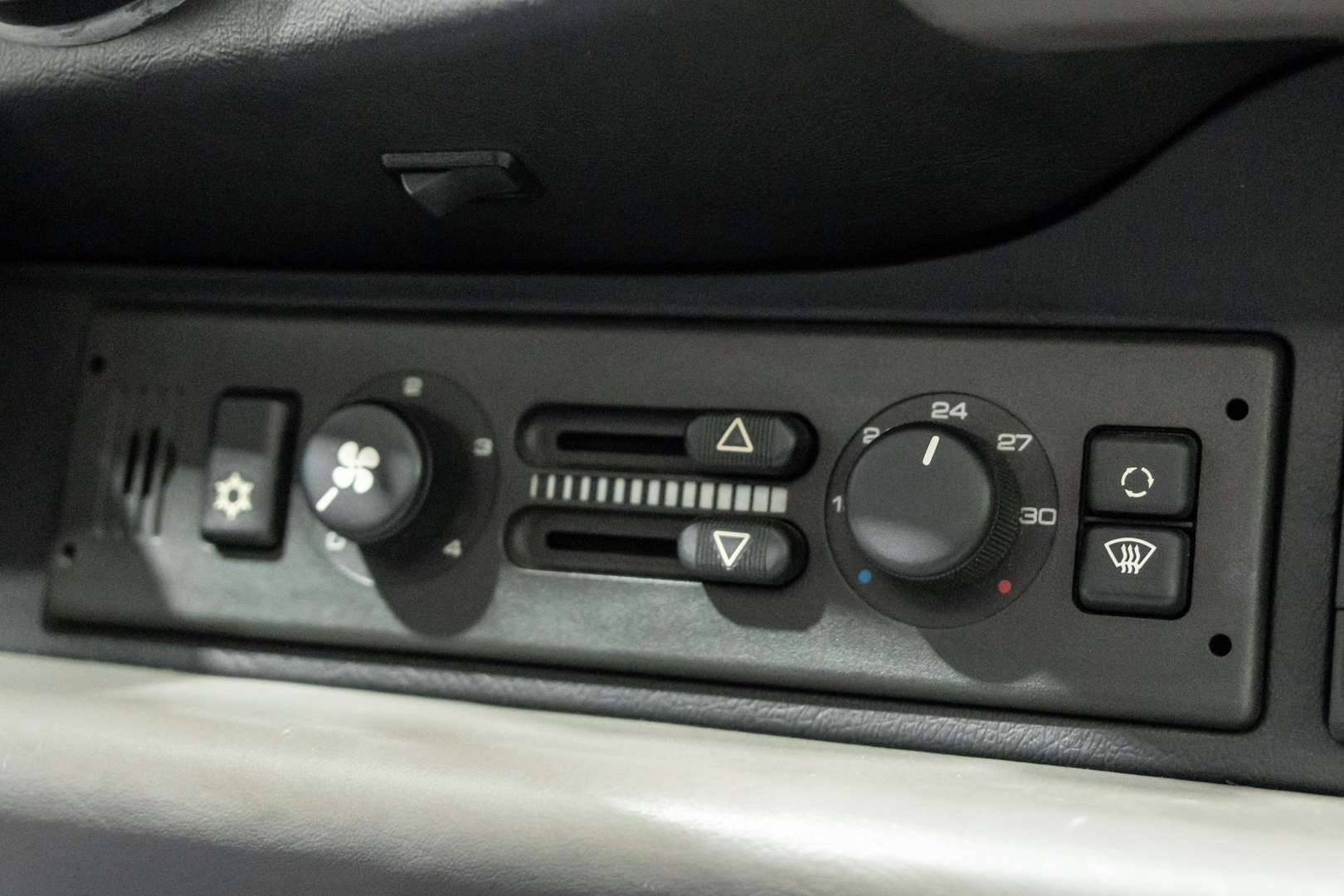 Porsche 964 Carrera 2 - 1993 - Joinsteer - #30