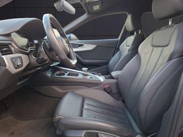 Audi A4 Avant 35 TDI — photo 9