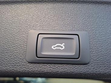 Audi A4 Avant 35 TDI — photo 23
