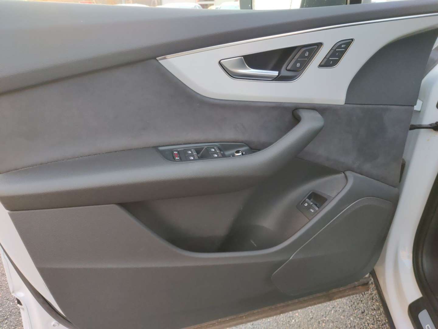 Audi Q7 S Line 55 TFSI E - 2022 - Joinsteer - #12