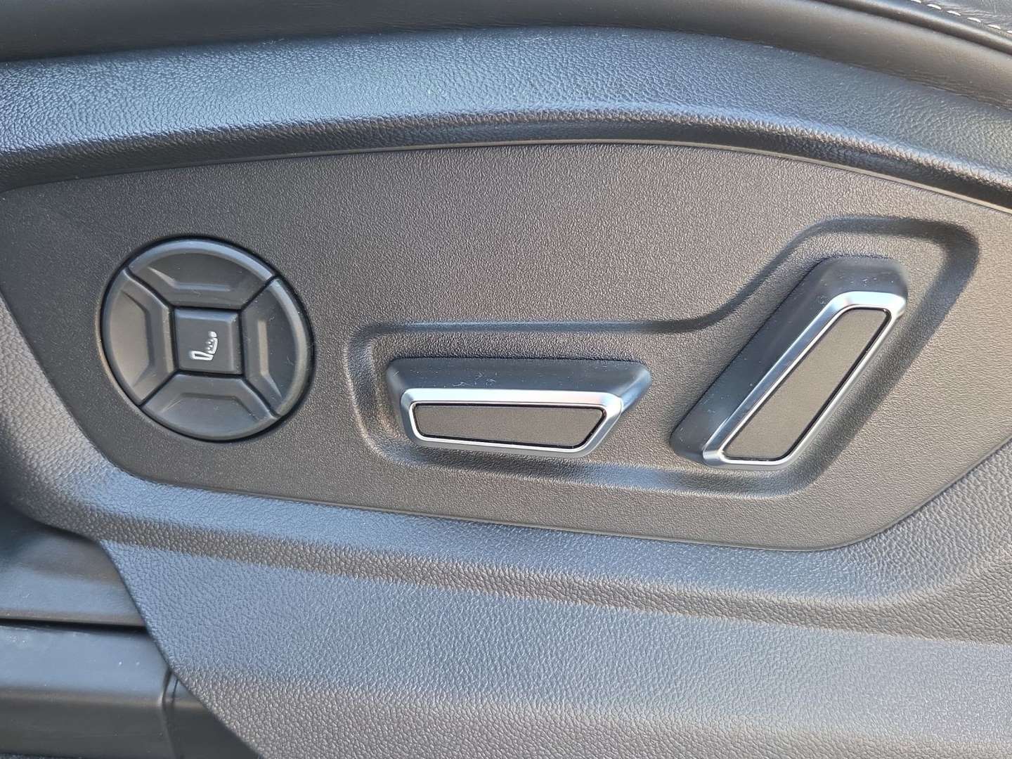 Audi SQ7 SUV Competition Plus - 2023 - Joinsteer - #15