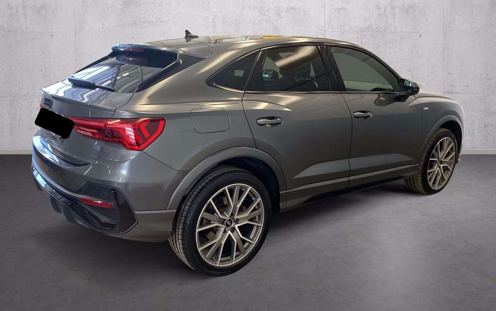 Audi Q3 Sportback S Line 45 TFSI E - 2022 - Joinsteer - #2
