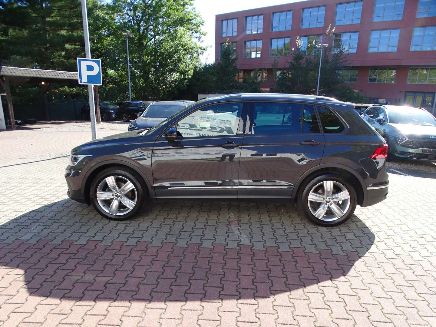 Volkswagen TIGUAN TDI Active - 2021 - Joinsteer - #1