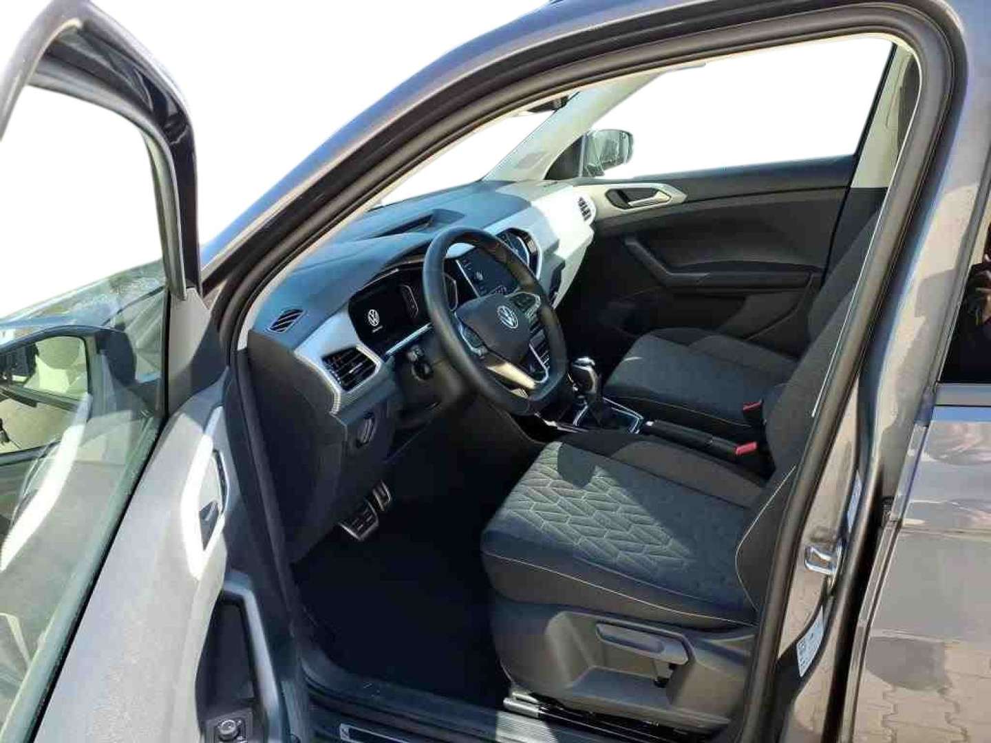 Volkswagen T-CROSS TSI Move - 2023 - Joinsteer - #2