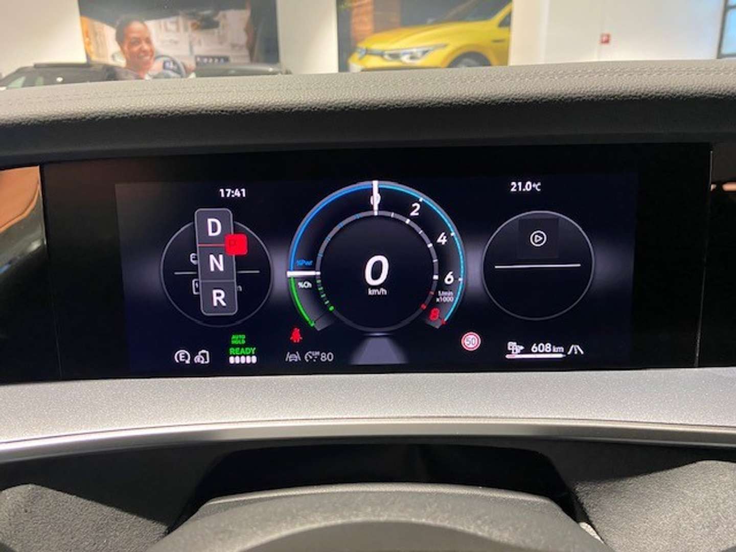 Volkswagen T-CROSS EHybrid R-Line Edition - 2025 - Joinsteer - #10