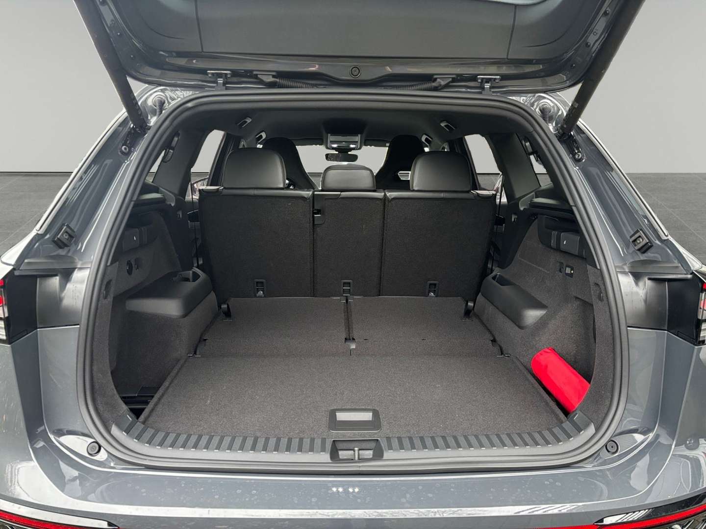 Volkswagen T-CROSS TDI R-Line - 2026 - Joinsteer - #11