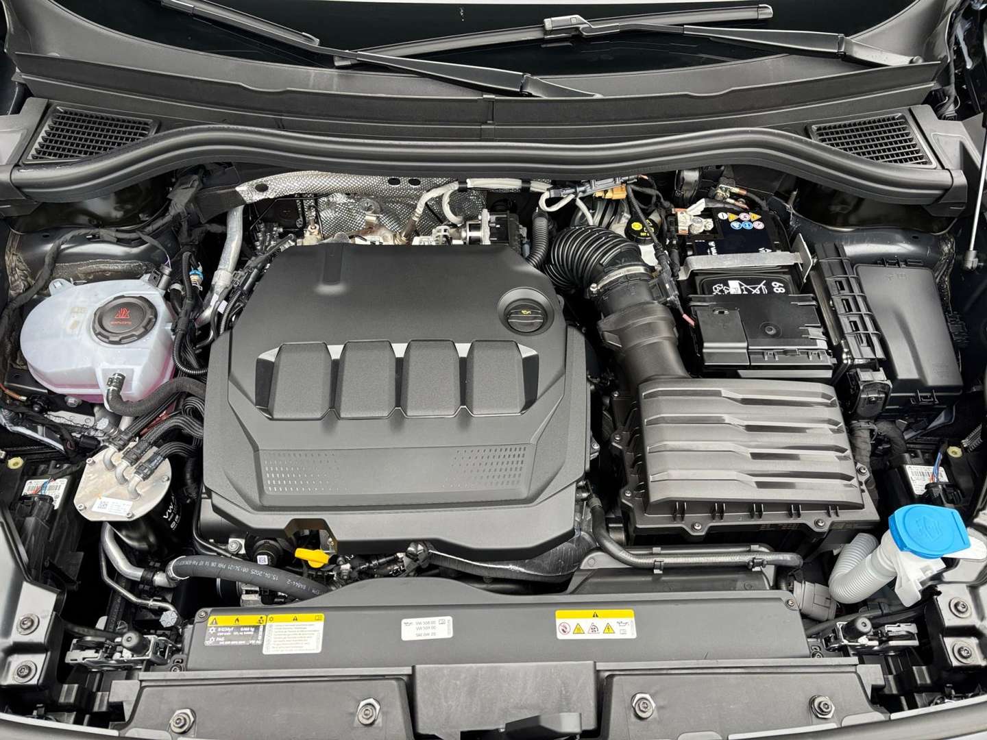 Volkswagen T-CROSS TDI R-Line - 2026 - Joinsteer - #12