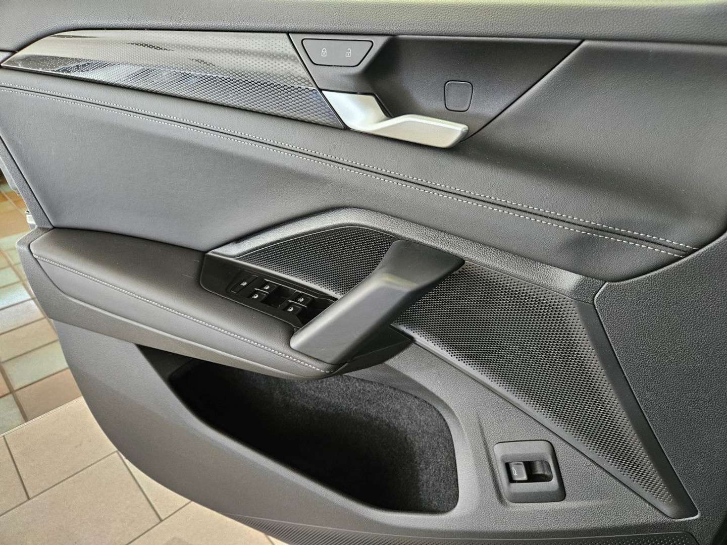 Volkswagen T-CROSS ETSI Life - 2025 - Joinsteer - #5