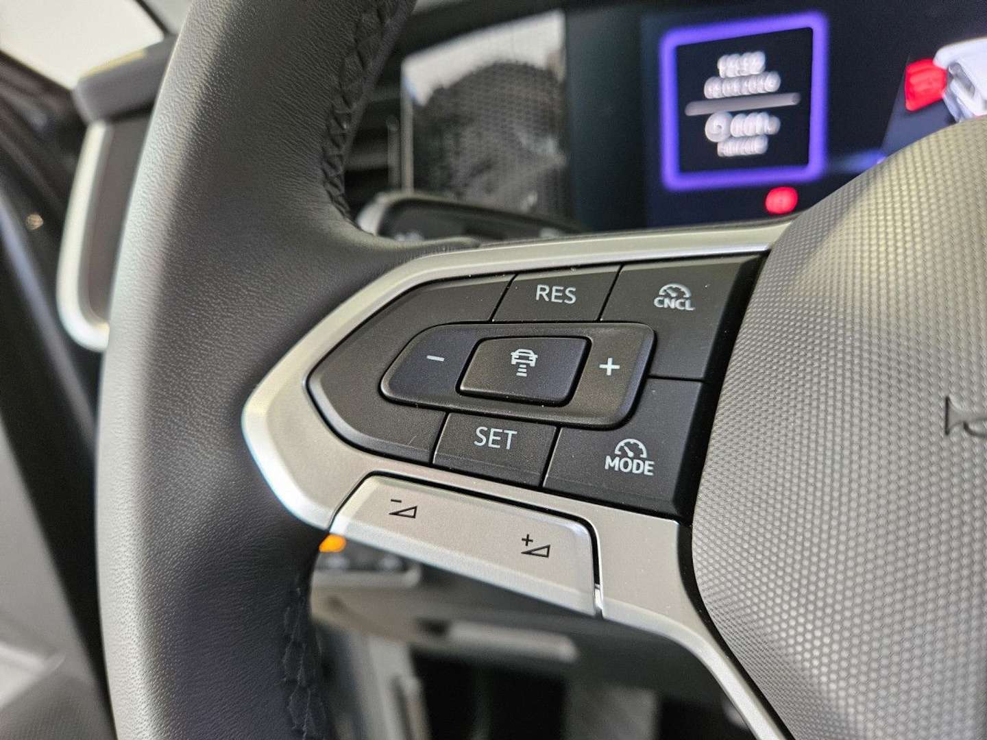 Volkswagen T-CROSS ETSI Life - 2025 - Joinsteer - #6