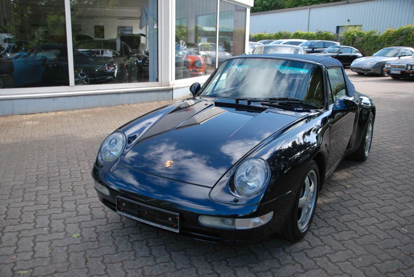Porsche 993 Carrera 4 Cabriolet - 1996 - Joinsteer - #1