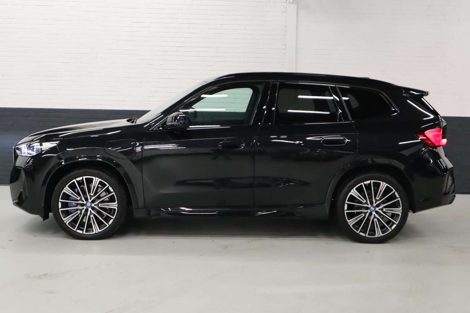 BMW X1 High Executive XDrive30e - 2024 - Joinsteer - #4