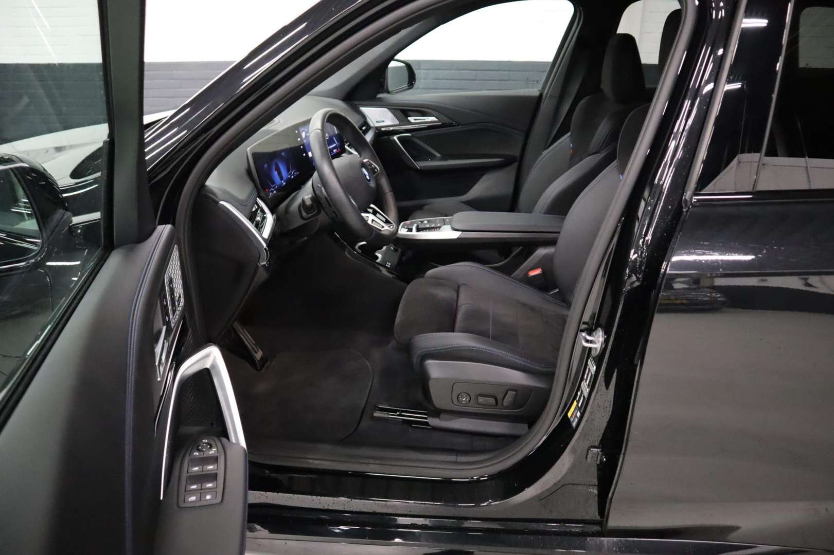 BMW X1 High Executive XDrive30e - 2024 - Joinsteer - #8