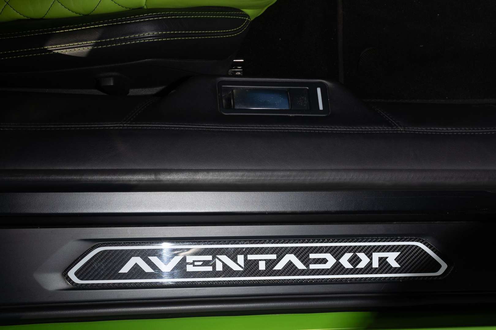 Lamborghini Aventador SV Roadster - 2015 - Joinsteer - #18