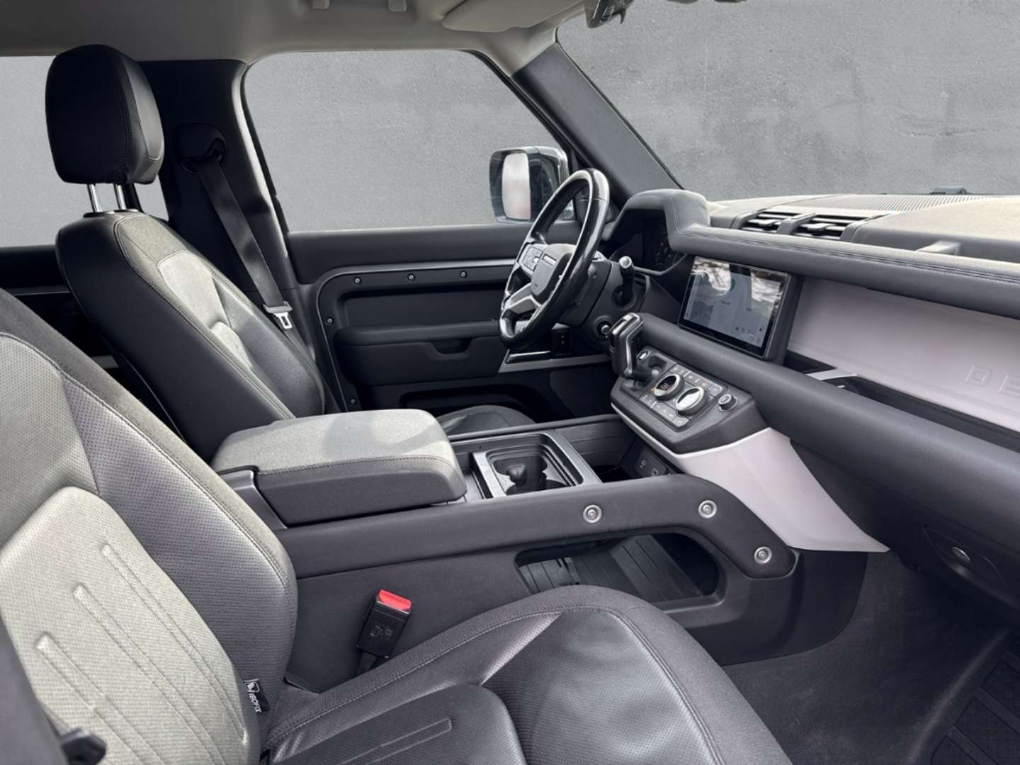 Land Rover Defender 110 D200 SE - 2020 - Joinsteer - #3