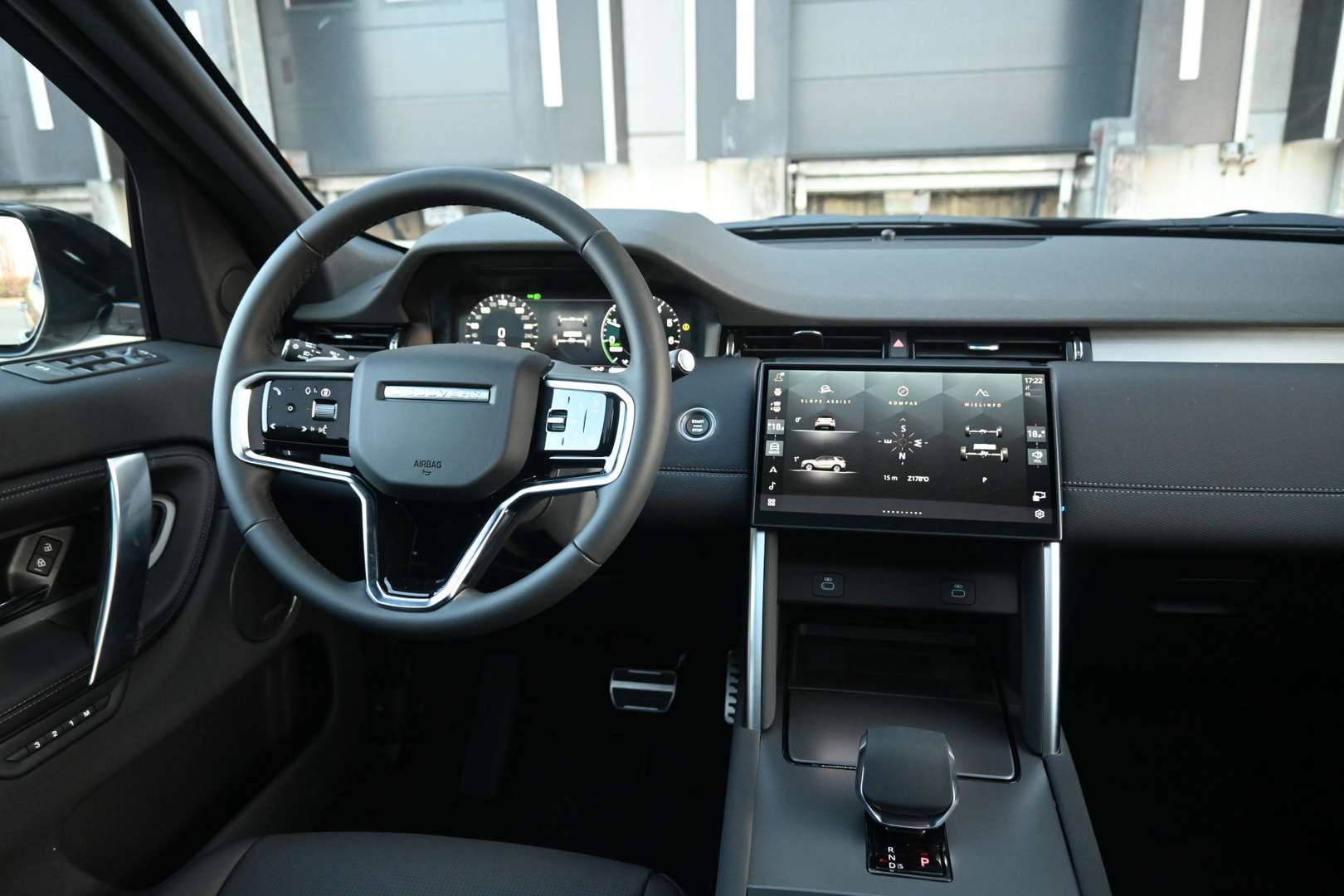 Land Rover Discovery Sport Business Landmark Edition 1.5 P270e PHEV - 2026 - Joinsteer - #5