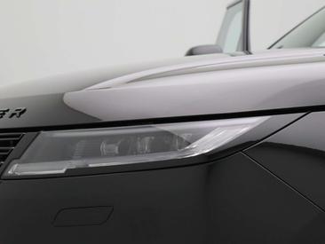 Land Rover Range Rover Sport 3.0 P550e Autobiography PHEV Cold Climate Pack — photo 13