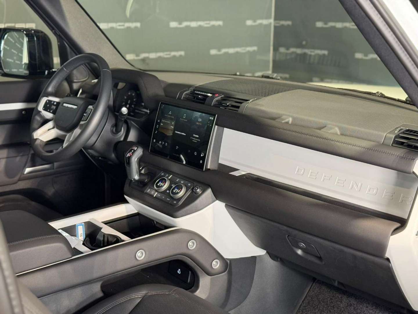 Land Rover Defender 90 S 3.0D I6 200 CV AWD Auto - 2025 - Joinsteer - #11