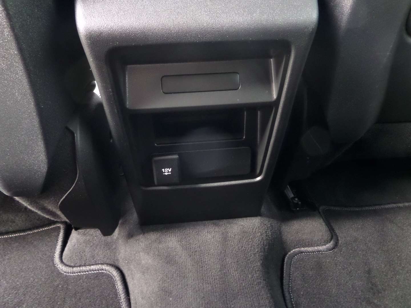 Land Rover Discovery Sport SE AWD - 2019 - Joinsteer - #13