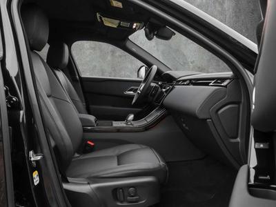 Land Rover Range Rover Velar D200 Dynamic SE 150 KW