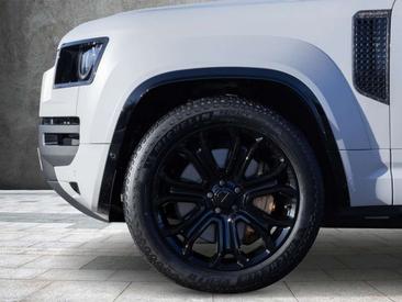 Land Rover Defender 110 P635 OCTA 467 KW — photo 8