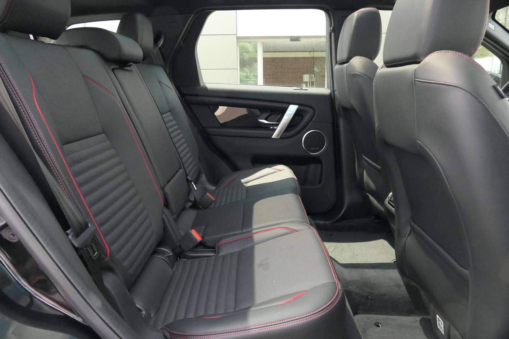 Land Rover Discovery Sport R-DYNAMIC SE AWD AUT - 2024 - Joinsteer - #24