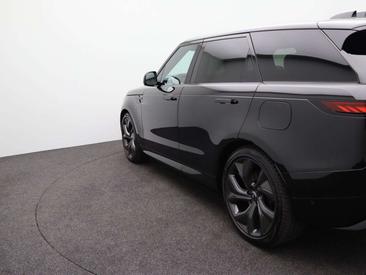 Land Rover Range Rover Sport 3.0 P550e Autobiography PHEV Cold Climate Pack — photo 43