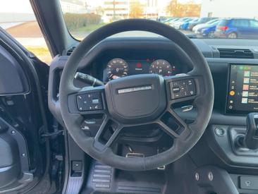 Land Rover Defender 110 360-CAM ACC CAM LED TWA V8 — photo 11