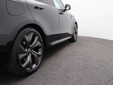 Land Rover Range Rover Sport 3.0 P550e Autobiography PHEV Cold Climate Pack — photo 46