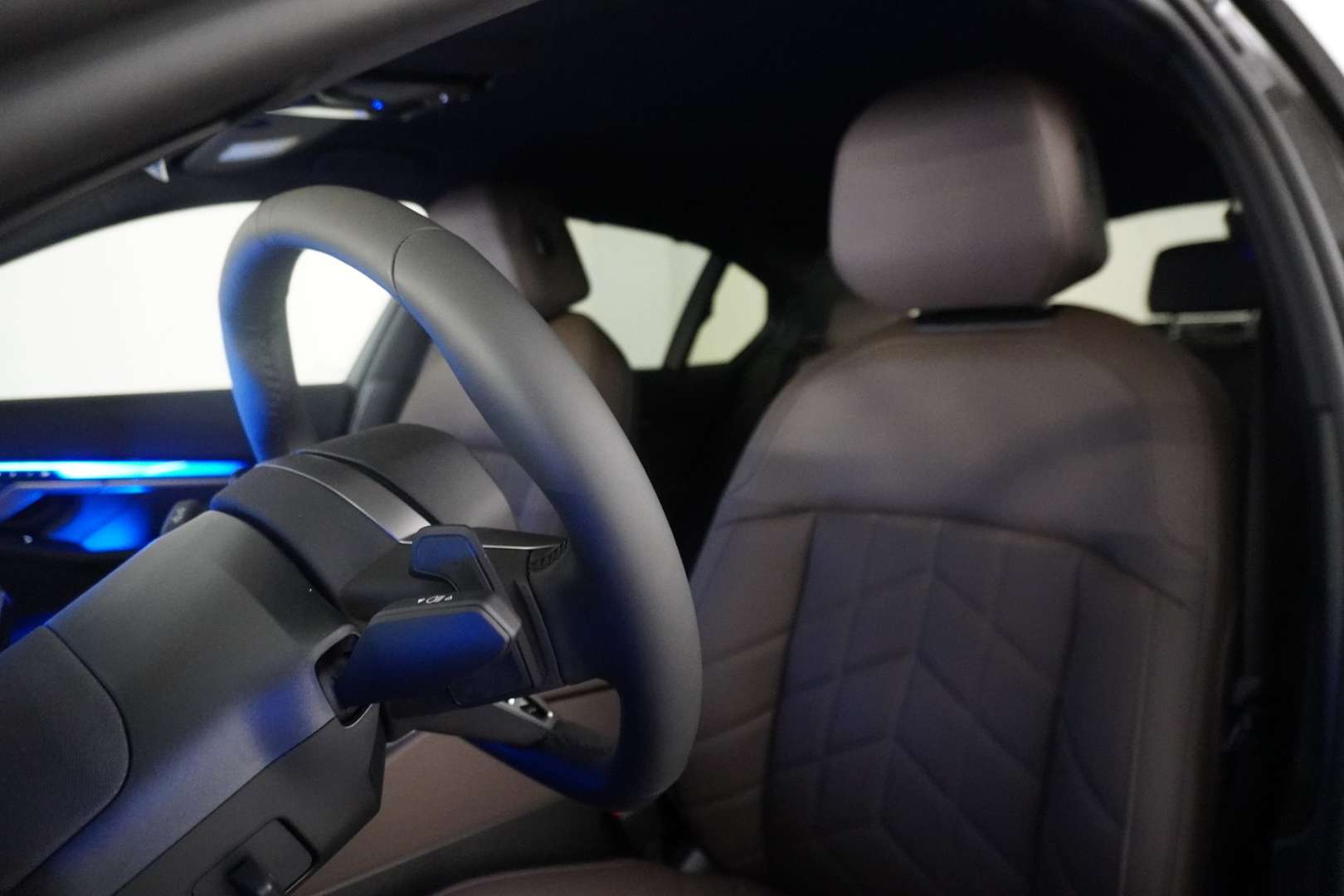 BMW Série 5 550e XDrive - 2025 - Joinsteer - #3