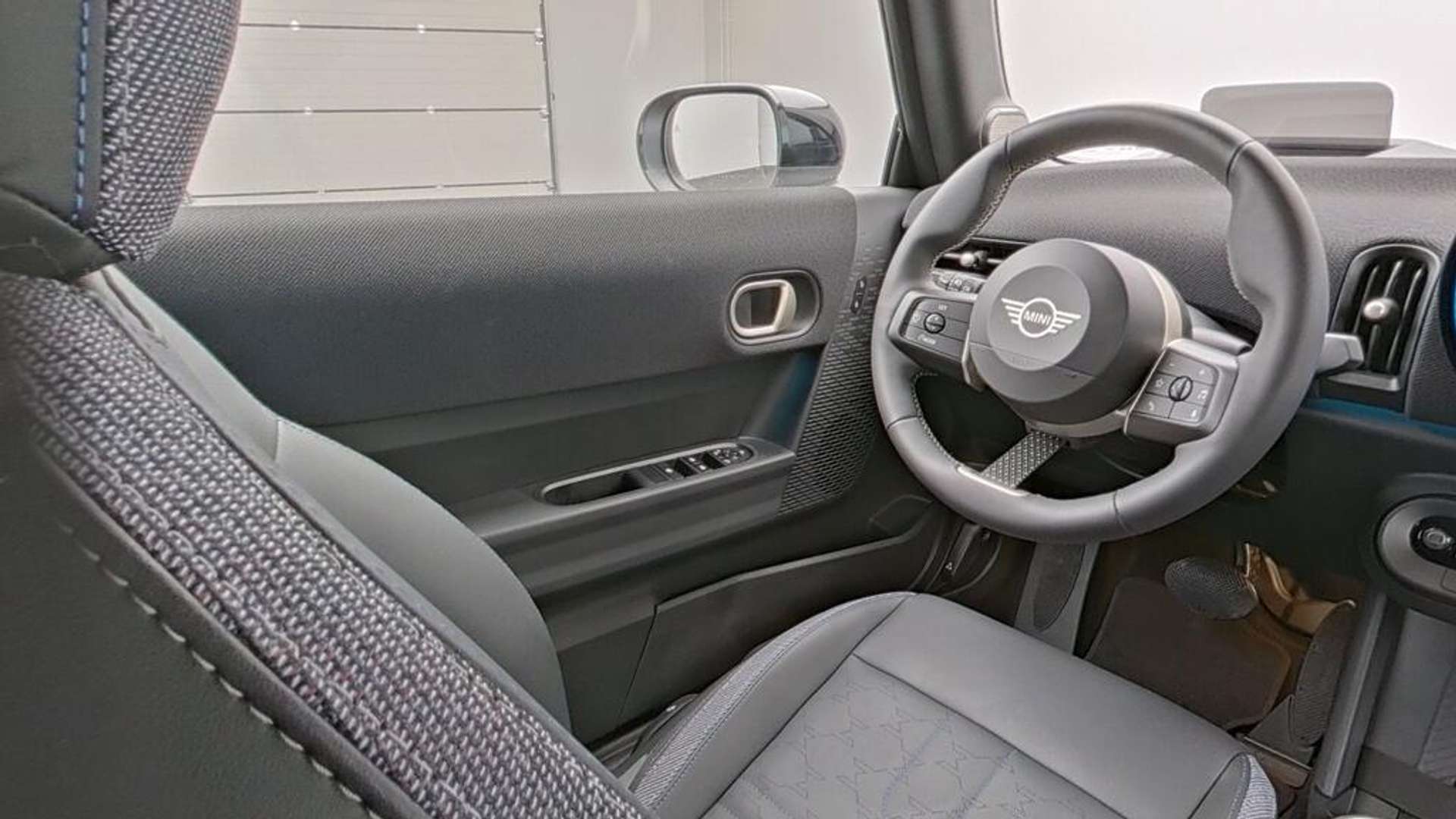 Mini Cabrio Classic Cooper - 2025 - Joinsteer - #22