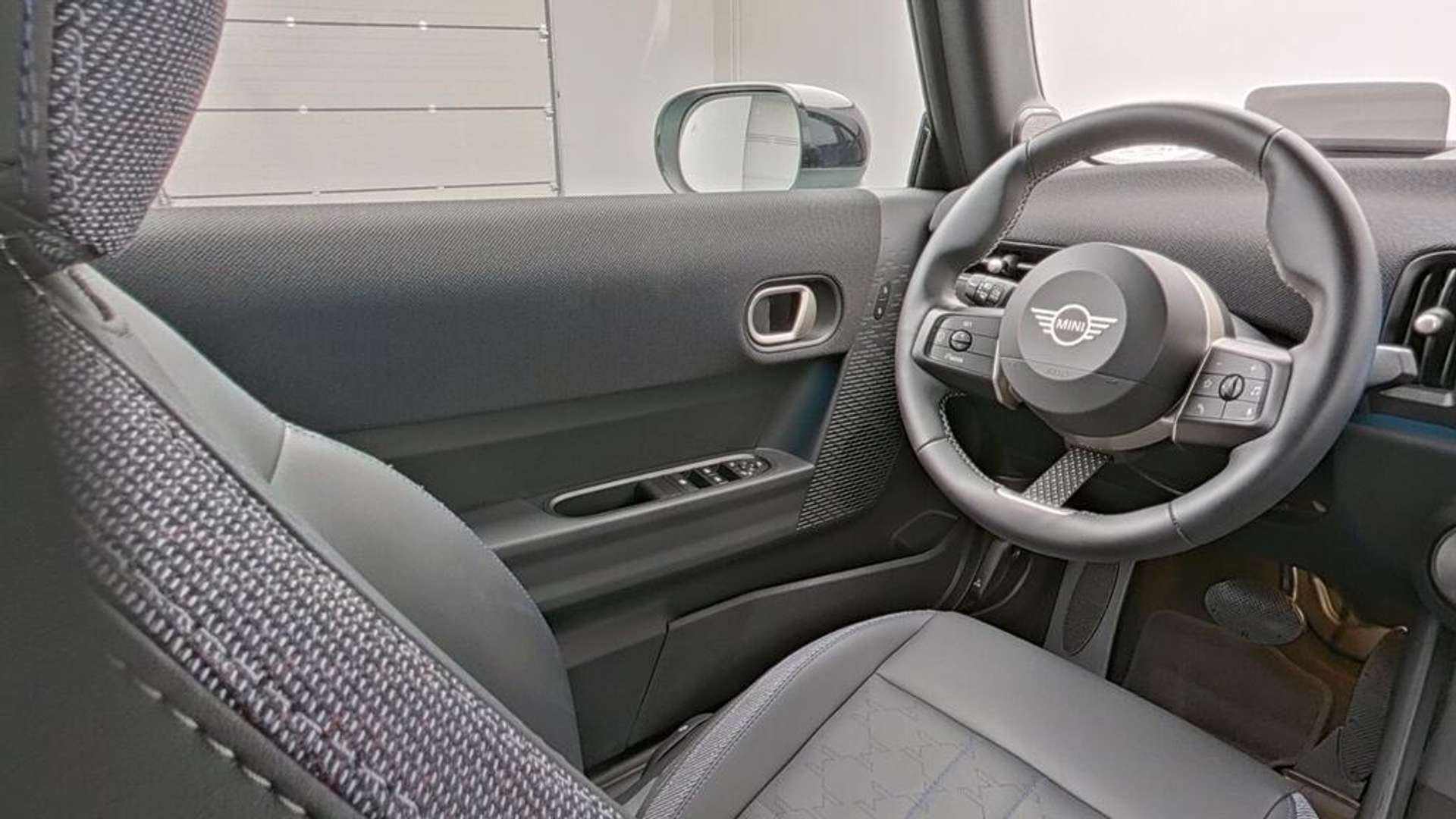 Mini Cabrio Classic Cooper - 2024 - Joinsteer - #22