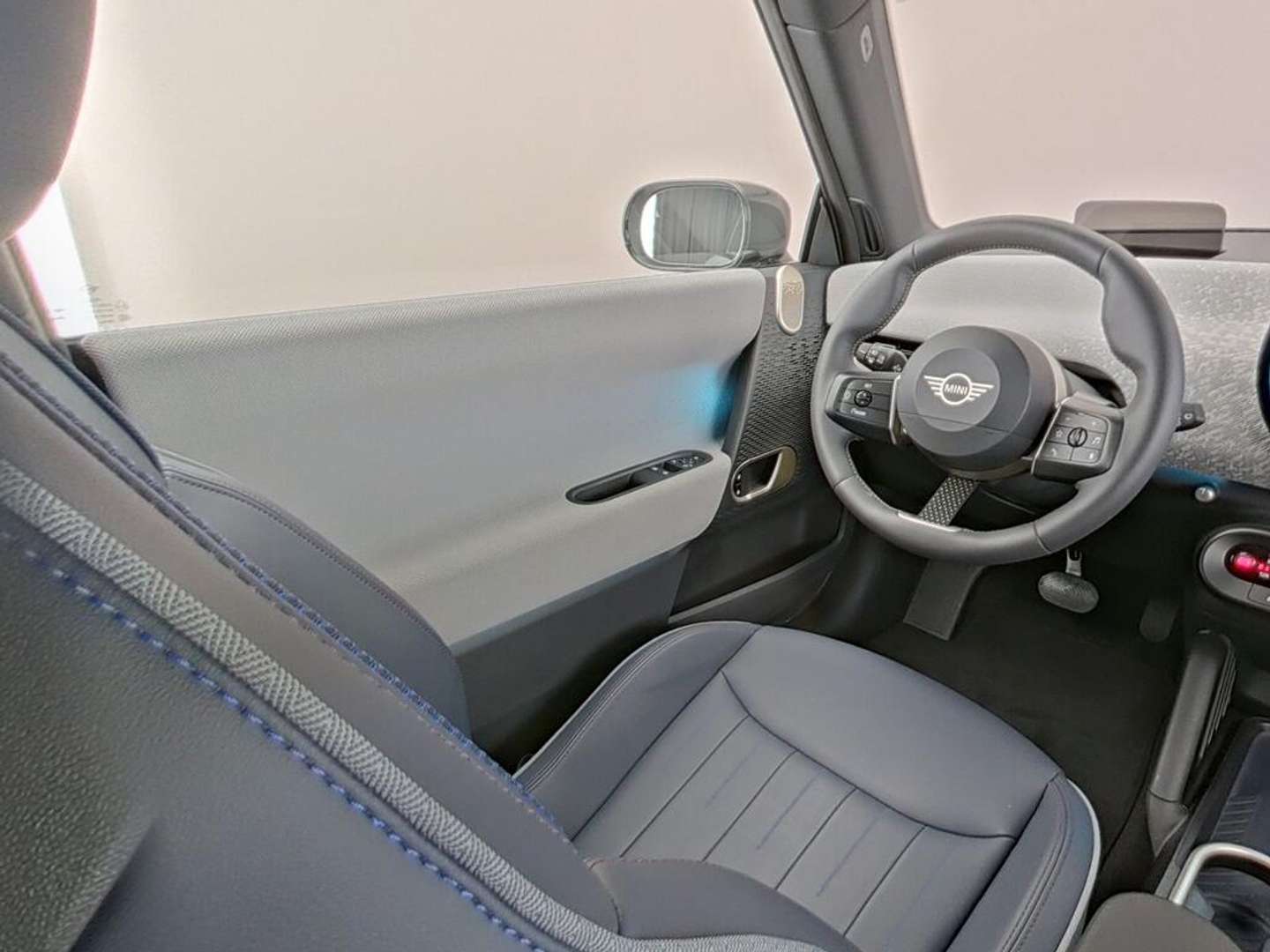 Mini Electric Favoured Cooper E - 2025 - Joinsteer - #3