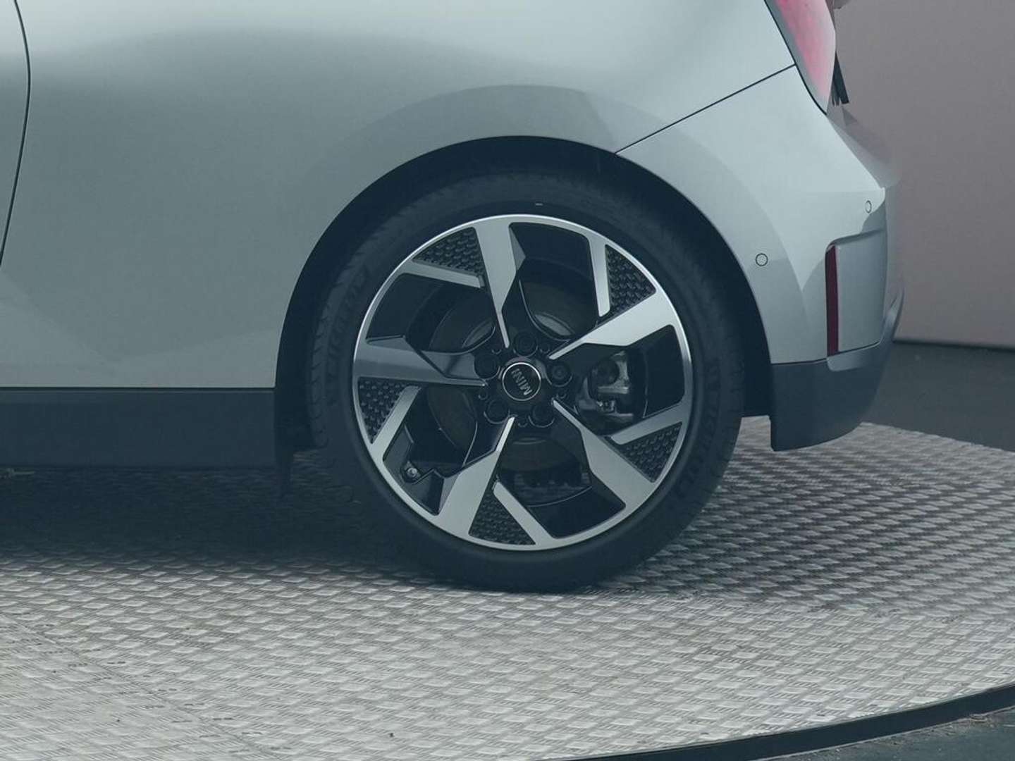 Mini Electric Favoured Cooper E - 2025 - Joinsteer - #17