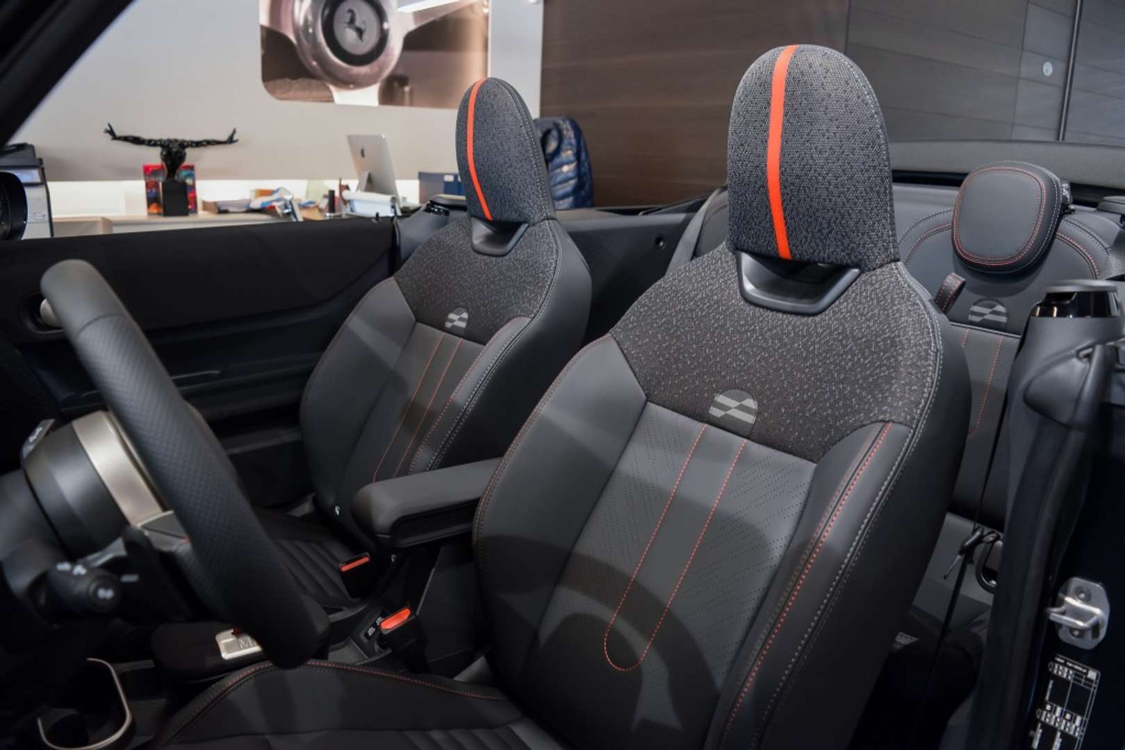 Mini Cabrio JCW Cooper - 2026 - Joinsteer - #9