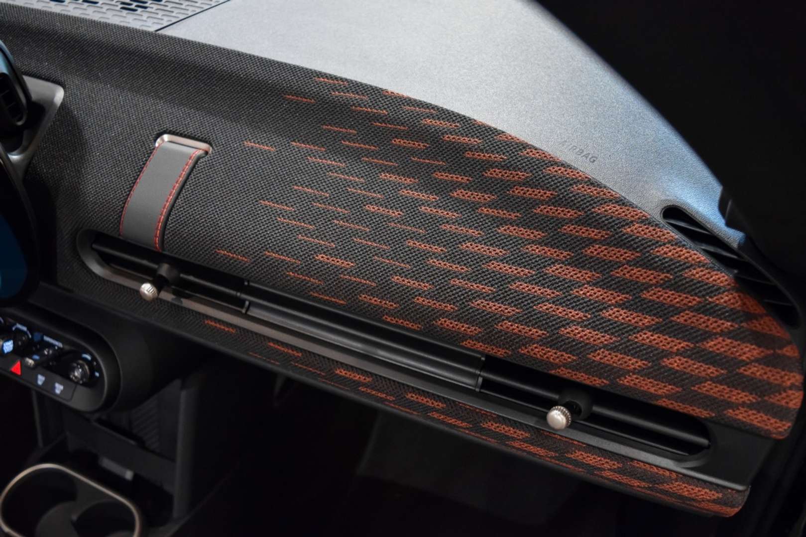 Mini Cabrio JCW Cooper - 2026 - Joinsteer - #23