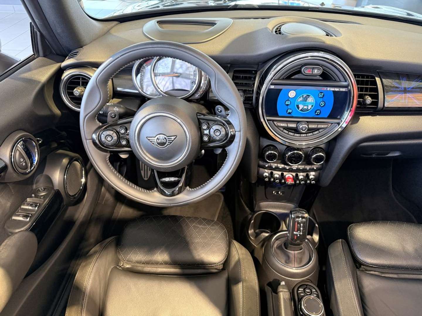 Mini Cabrio JCW Cooper S - 2019 - Joinsteer - #35