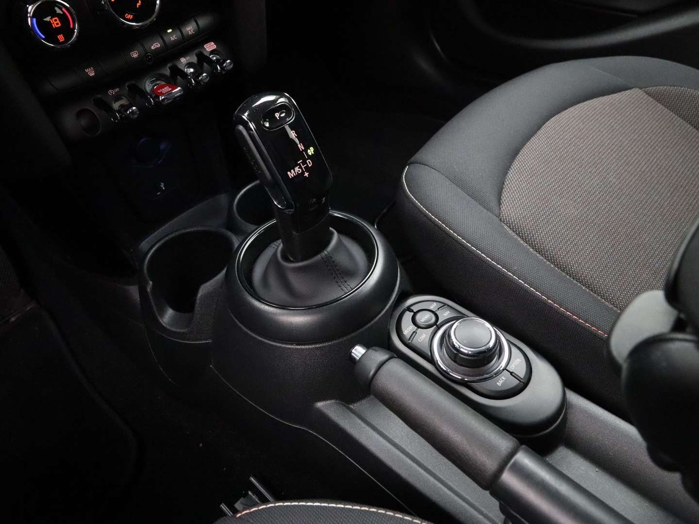 Mini 5 Portes Camden Cooper - 2023 - Joinsteer - #17