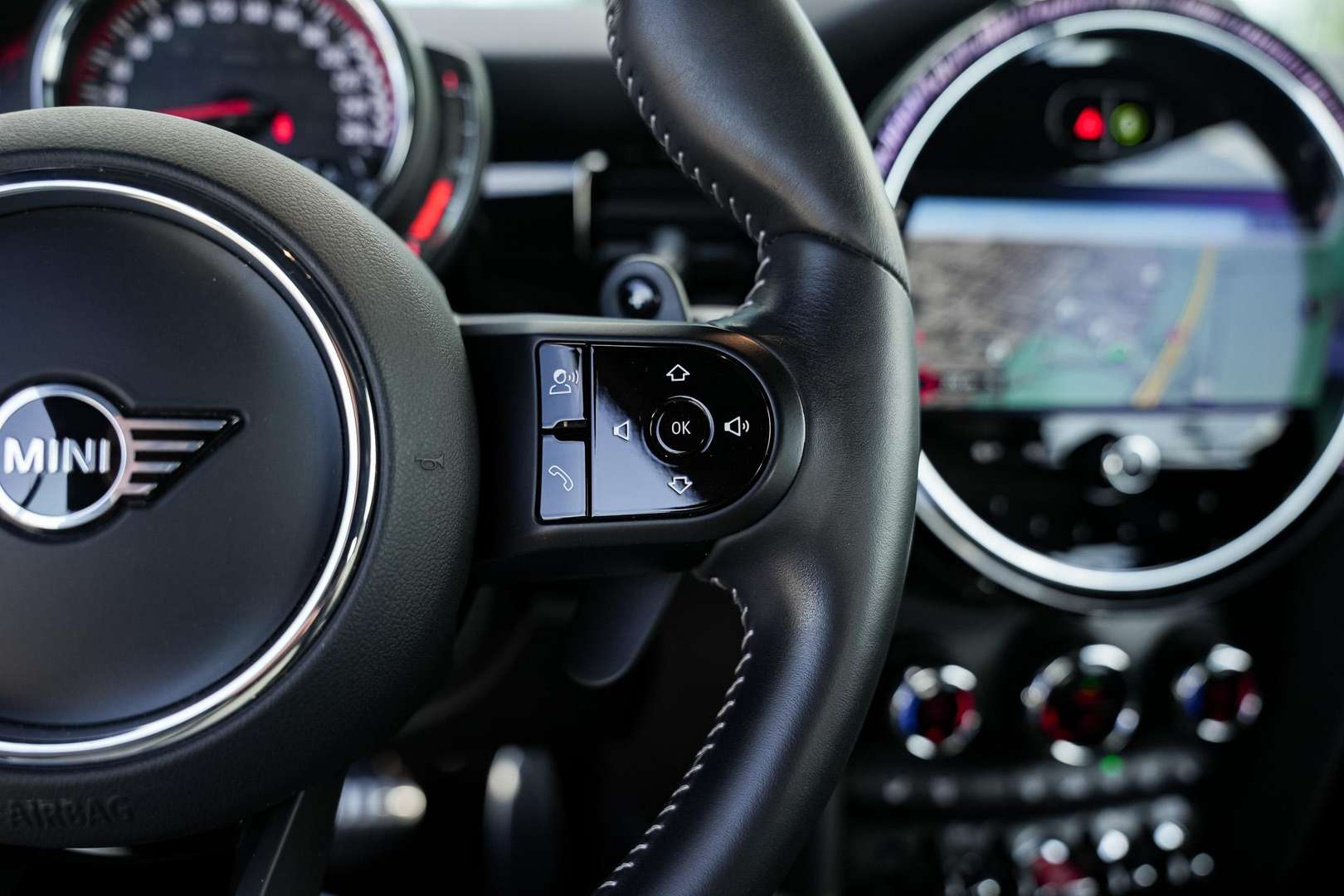 Mini Cabrio Yours John Cooper Works - 2022 - Joinsteer - #10