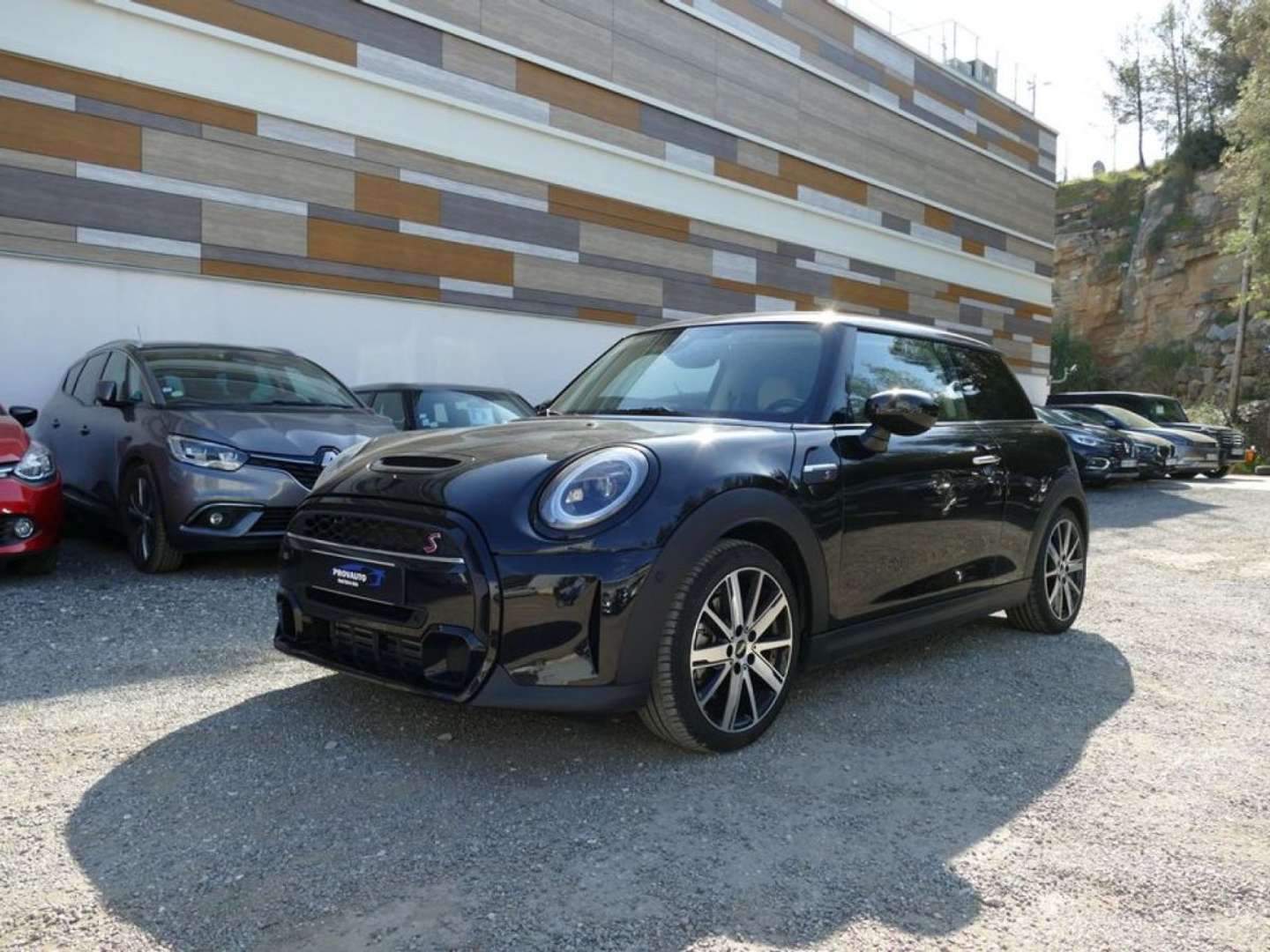 Mini Hatch 3 Portes Camden One - 2021 - Joinsteer - #2