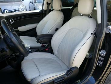 Mini Hatch 3 Portes Camden One — photo 11