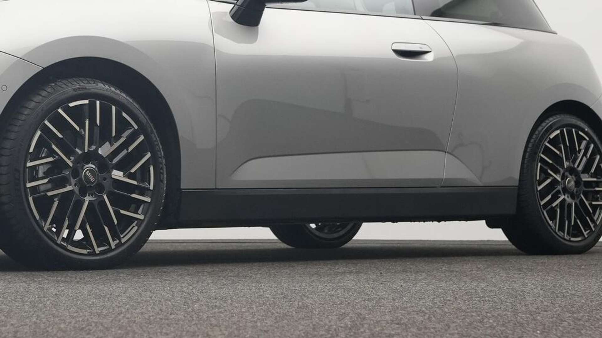 Mini Electric Favoured Cooper SE - 2025 - Joinsteer - #20