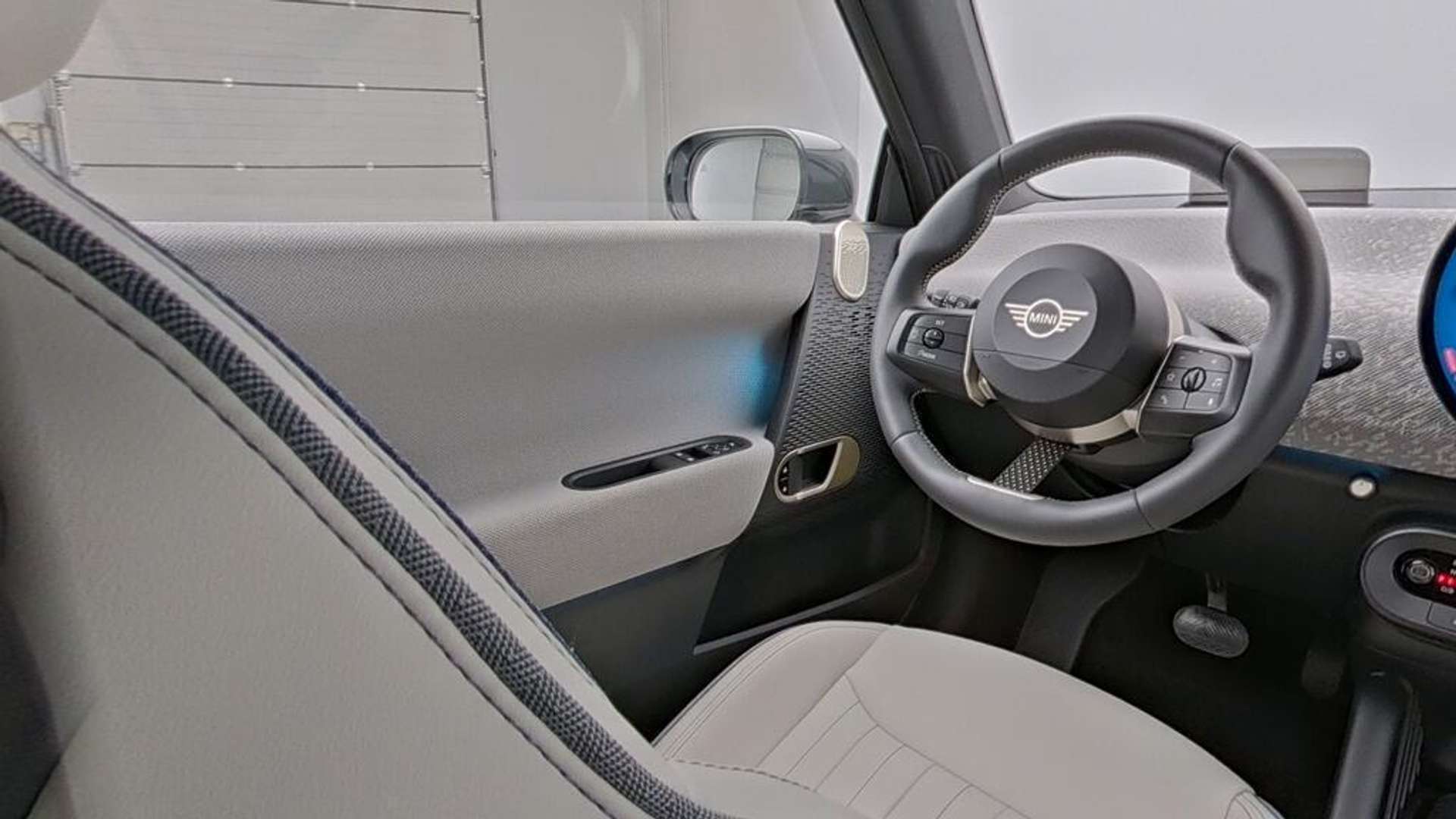 Mini Electric Favoured Cooper SE - 2025 - Joinsteer - #22