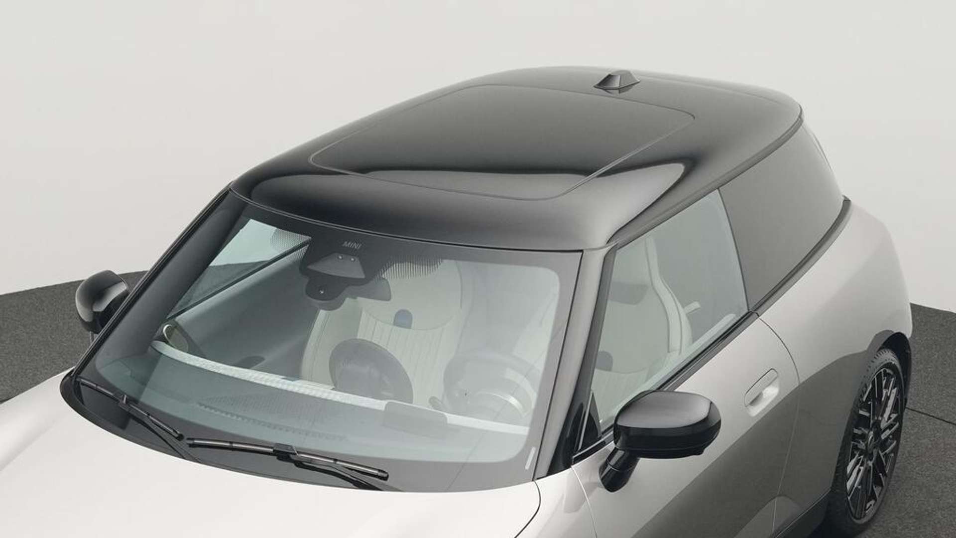 Mini Electric Favoured Cooper SE - 2025 - Joinsteer - #23