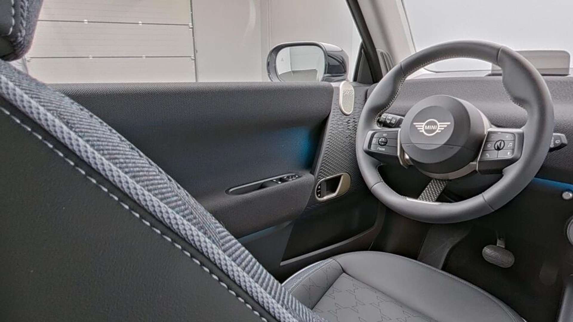 Mini Electric Classic Cooper E - 2025 - Joinsteer - #22