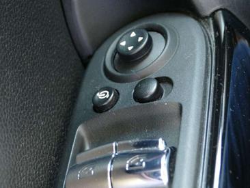 Mini Hatch 3 Portes Camden One — photo 15