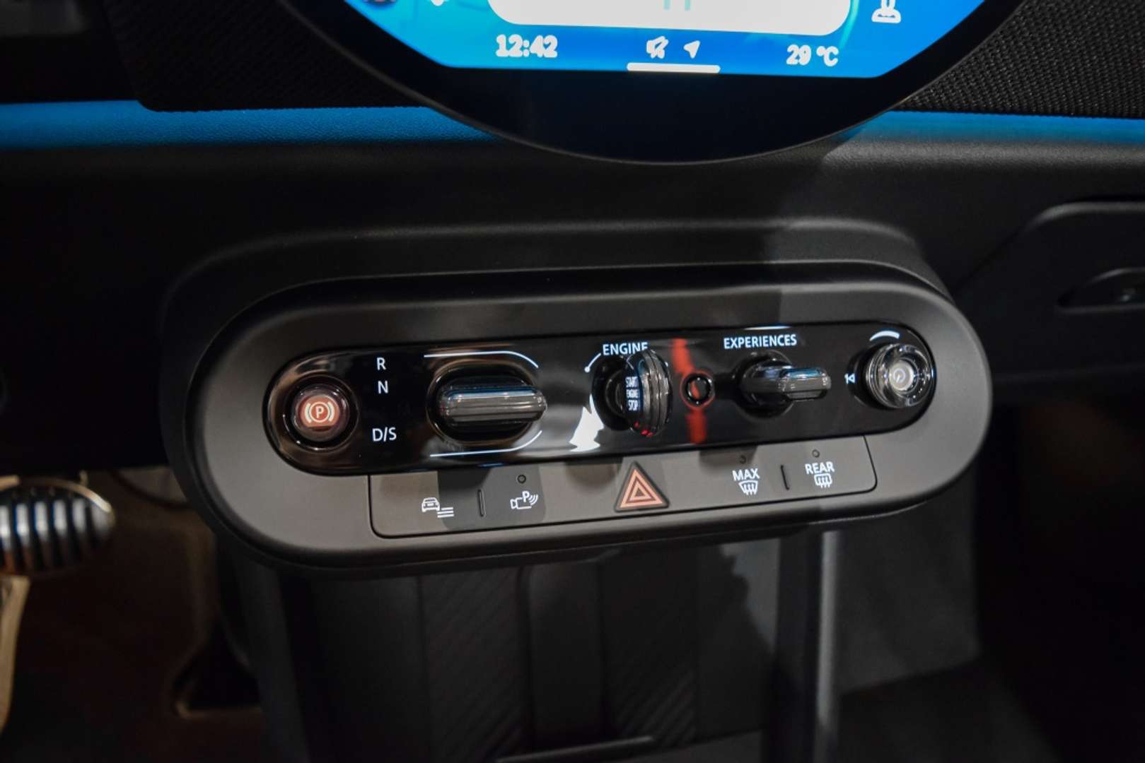 Mini Cabrio JCW Cooper - 2026 - Joinsteer - #14