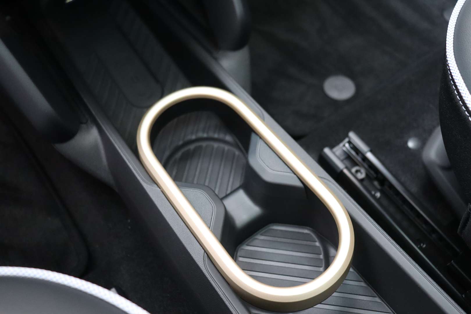 Mini Aceman Classic Cooper SE - 2026 - Joinsteer - #27