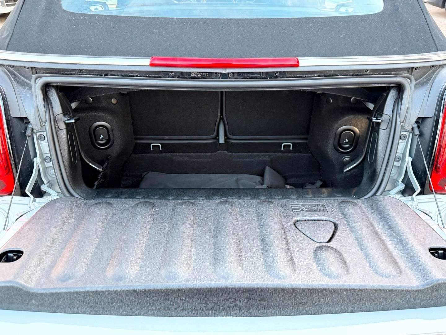 Mini Cabrio John Cooper Works - 2022 - Joinsteer - #20