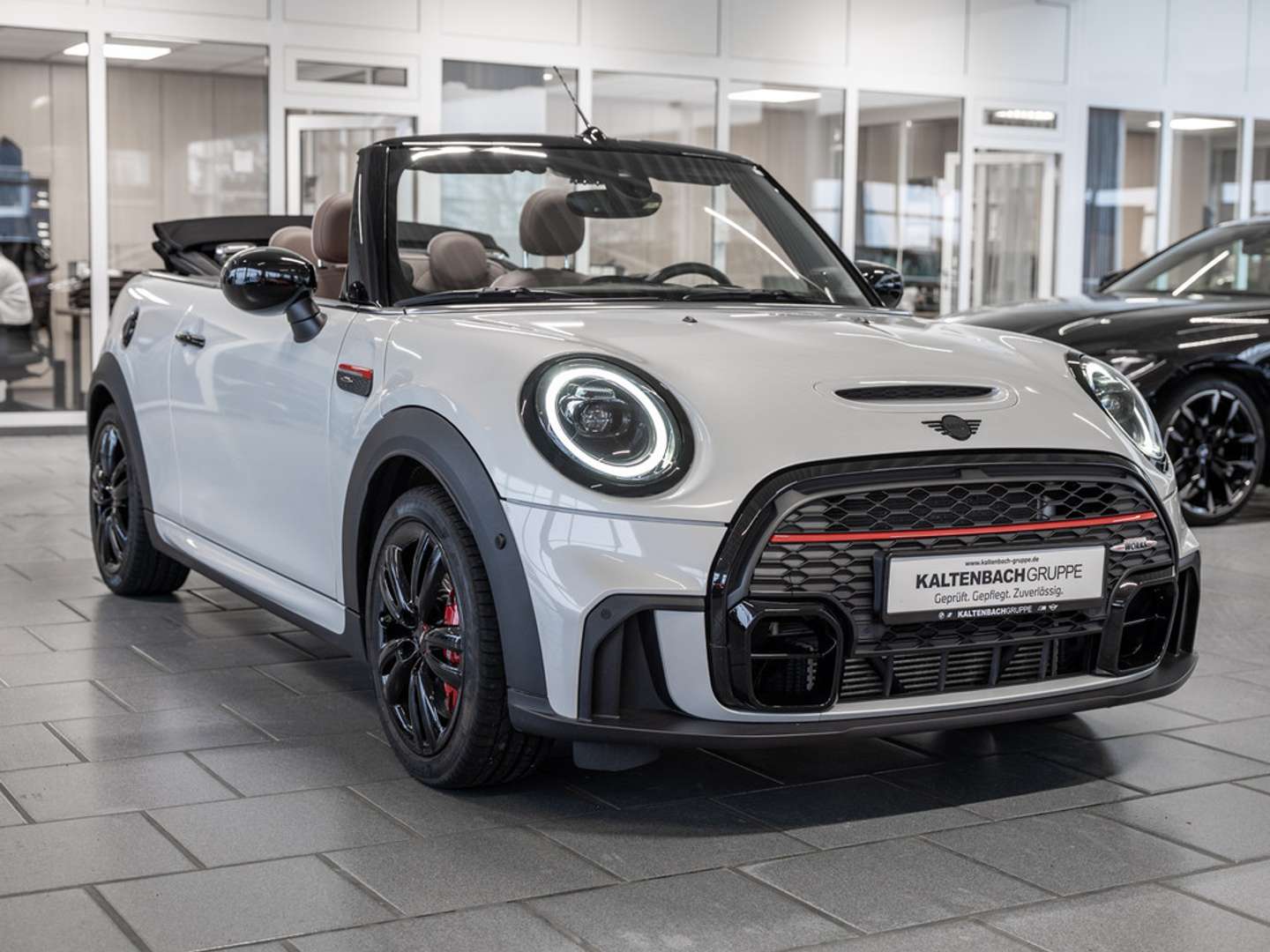 Mini Cabrio Classic John Cooper Works - 2022 - Joinsteer - #2